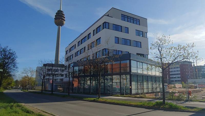 Das im Mai 2020 fertiggestellte Bürogebäude. / Foto: Unternehmen