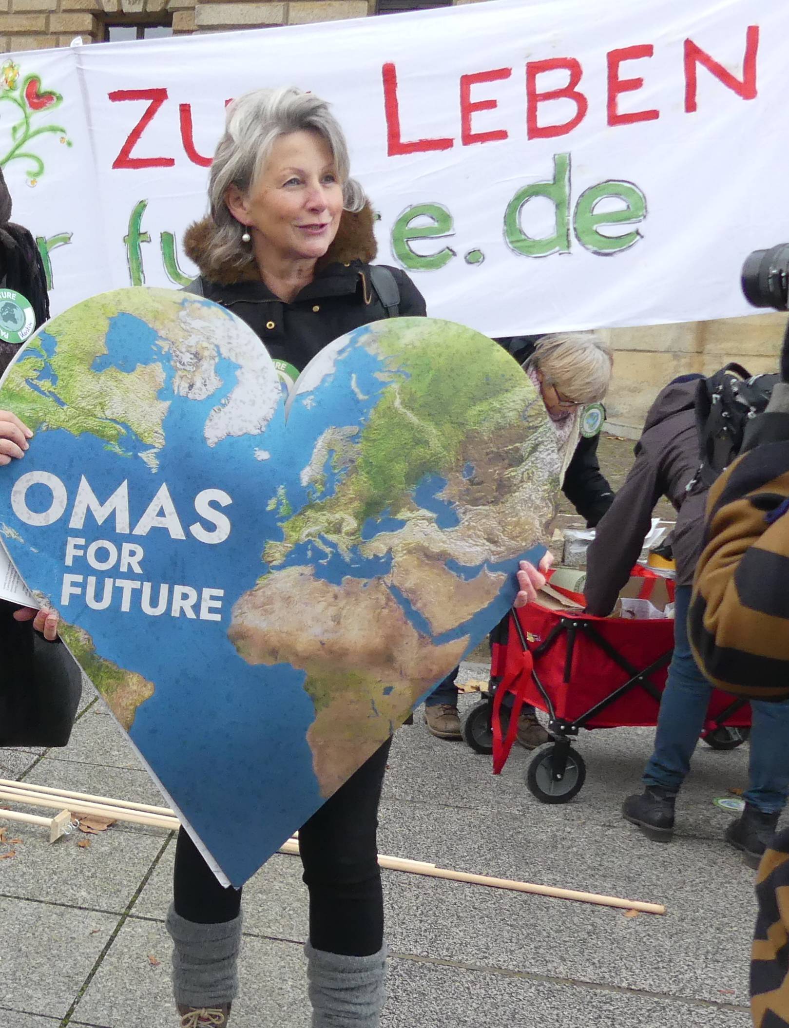 Cordula Weimann hat die „Omas for Future“ gegründet. / Foto: omasforfuture.de