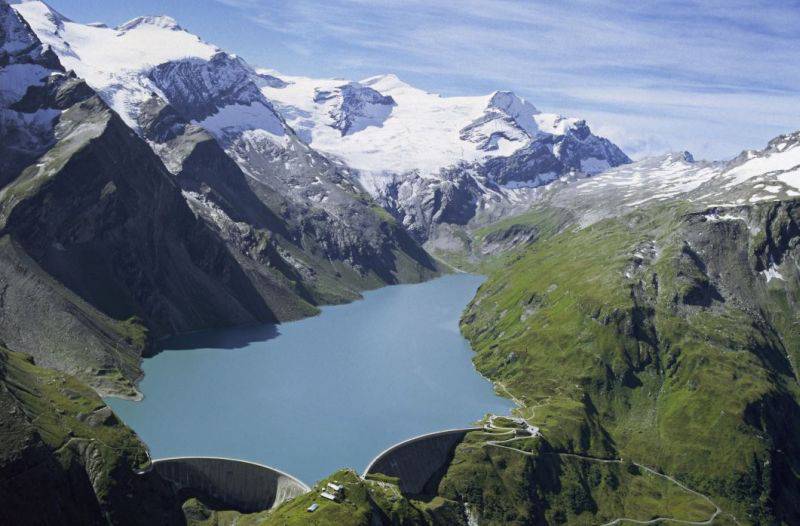 Die Verbund AG ist der größte Energiekonzern Österreichs und gehört zu den ECOreporter-Aktien-Favoriten. Der Strom, den das Unternehmen erzeugt, stammt fast ausschließlich aus erneuerbaren Quellen. / Foto: Verbund