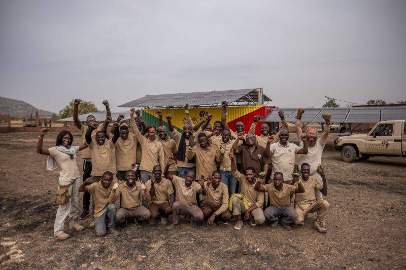 Das Team von Africa GreenTec in Mali. / Foto: Unternehmen