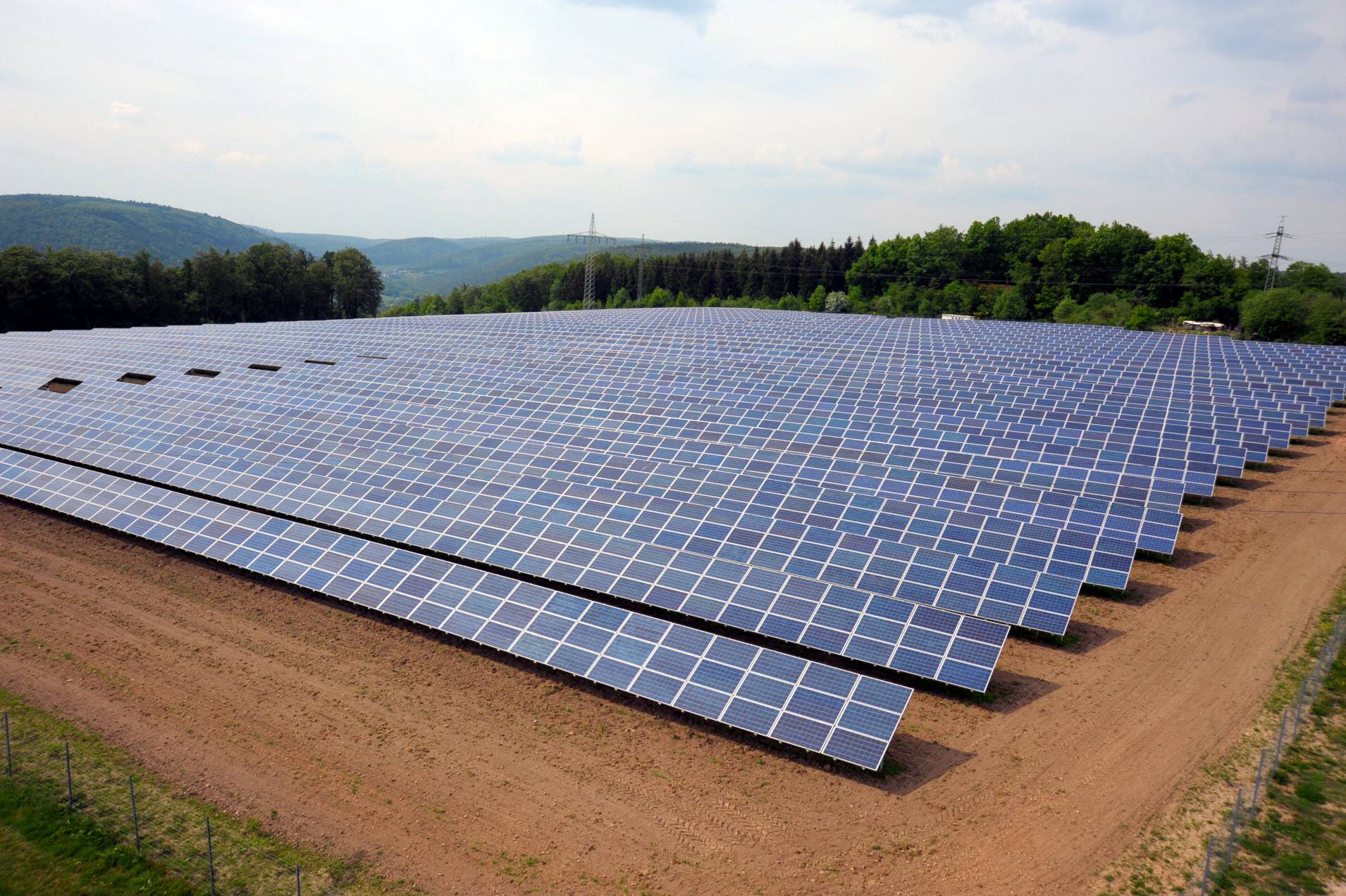 Als Erstes hat die Emittentin das Solarkraftwerk Hasselberg in Bayern erworben. / Foto: Unternehmen