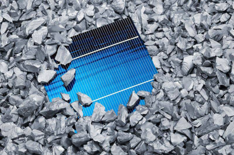 Das Polysilizium für die Solarzellen bezieht Meyer Burger von Wacker Chemie aus München / Foto: Wacker Chemie