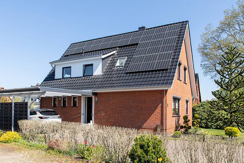 Jes.Green Invest hat bislang mittelbar mehr als 2.000 Solaranlagen gekauft. / Foto: Unternehmen